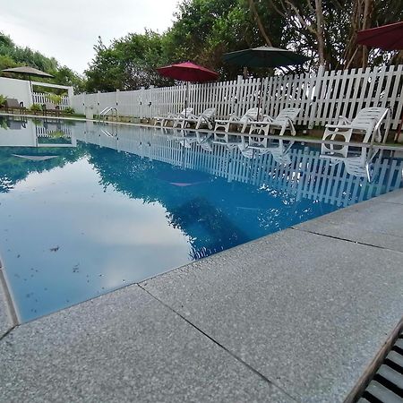 Ara Beach Resort มิริสซา ภายนอก รูปภาพ