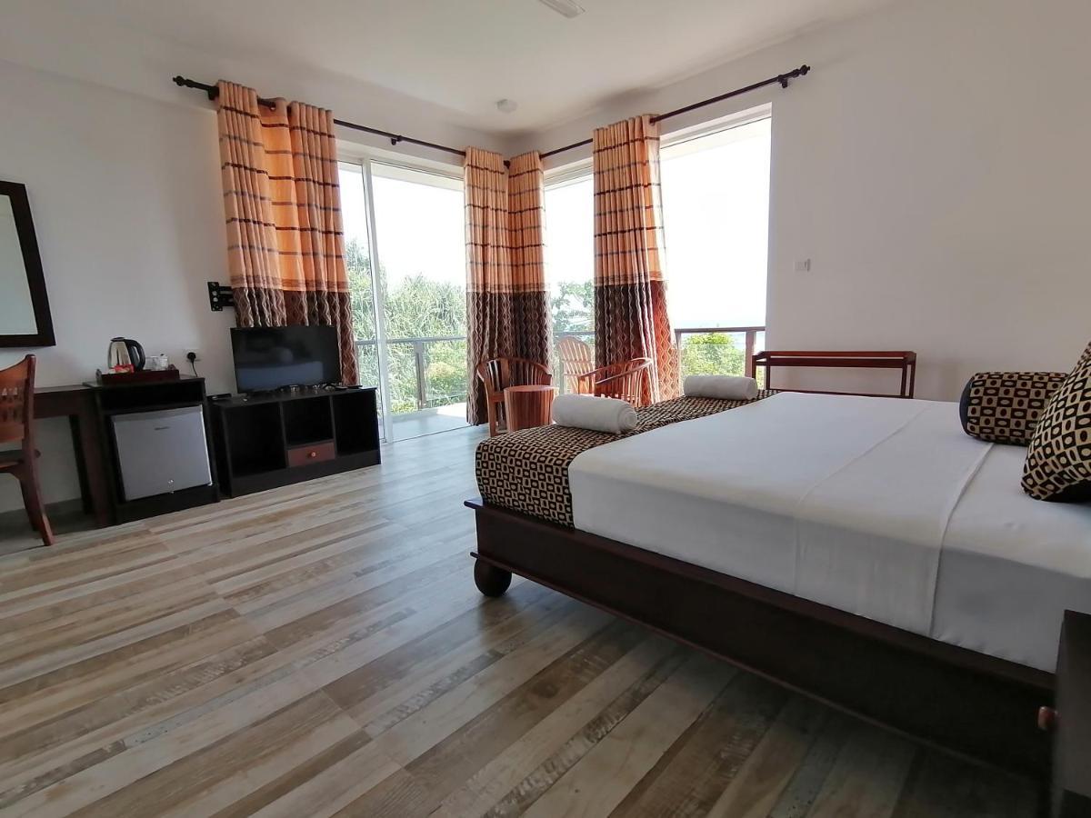 Ara Beach Resort มิริสซา ภายนอก รูปภาพ