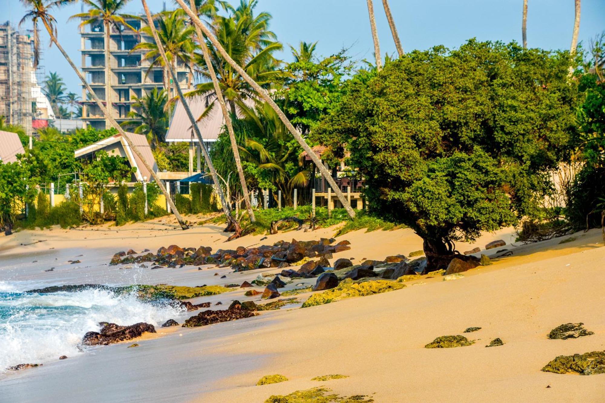 Ara Beach Resort มิริสซา ภายนอก รูปภาพ