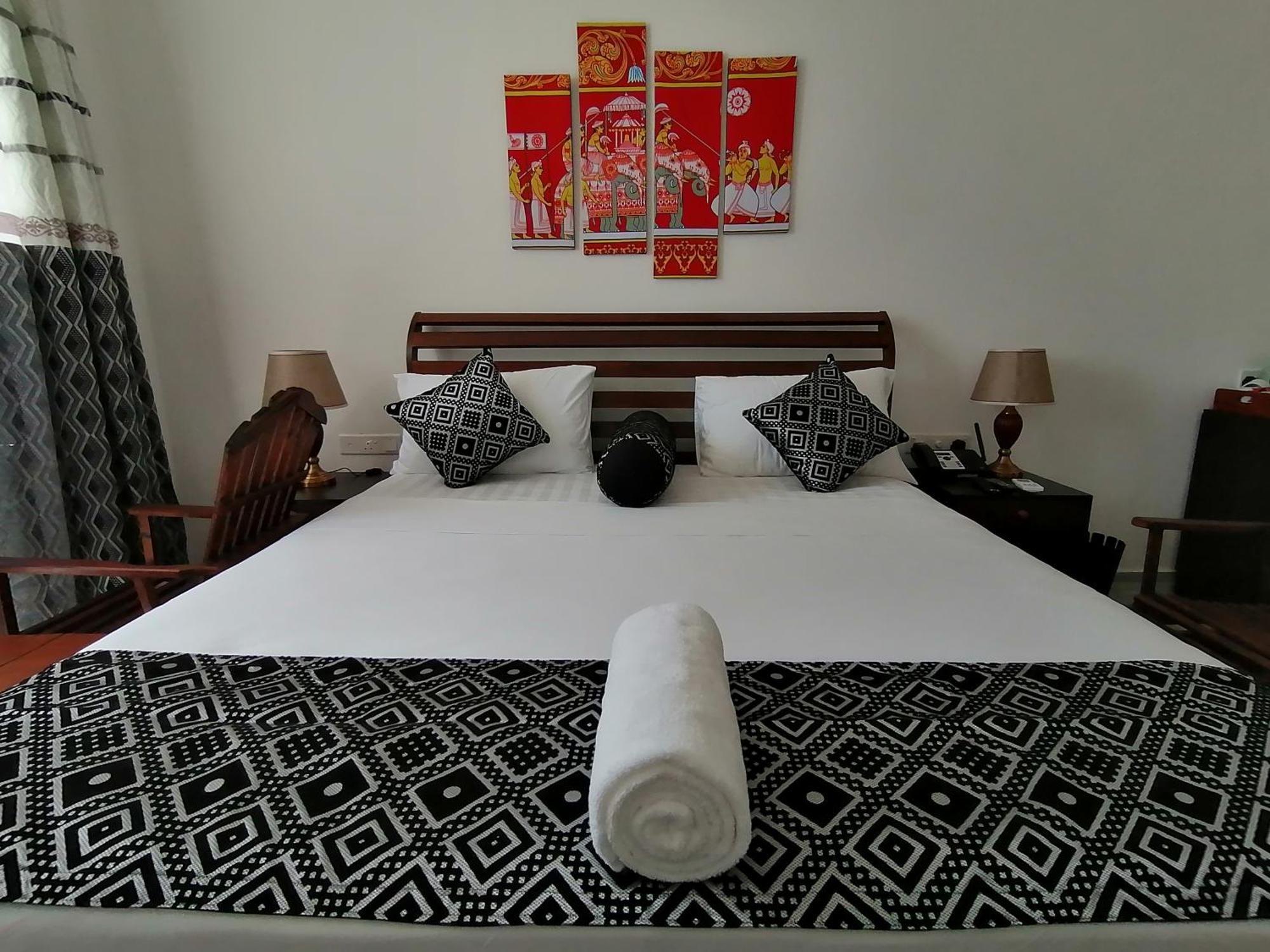 Ara Beach Resort มิริสซา ภายนอก รูปภาพ