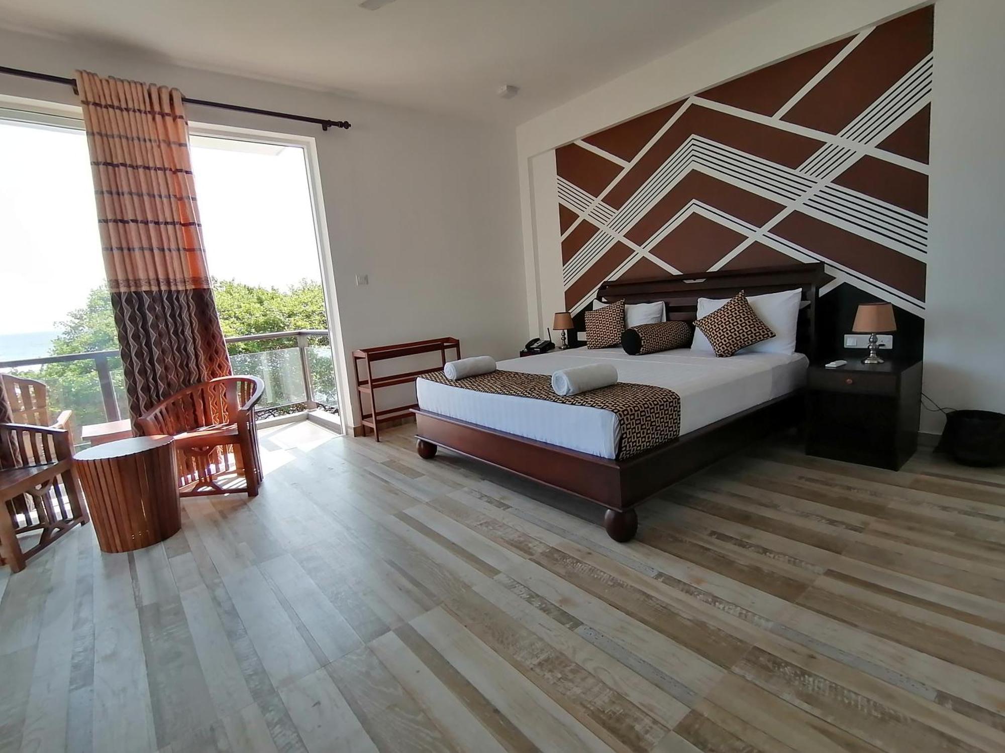 Ara Beach Resort มิริสซา ภายนอก รูปภาพ