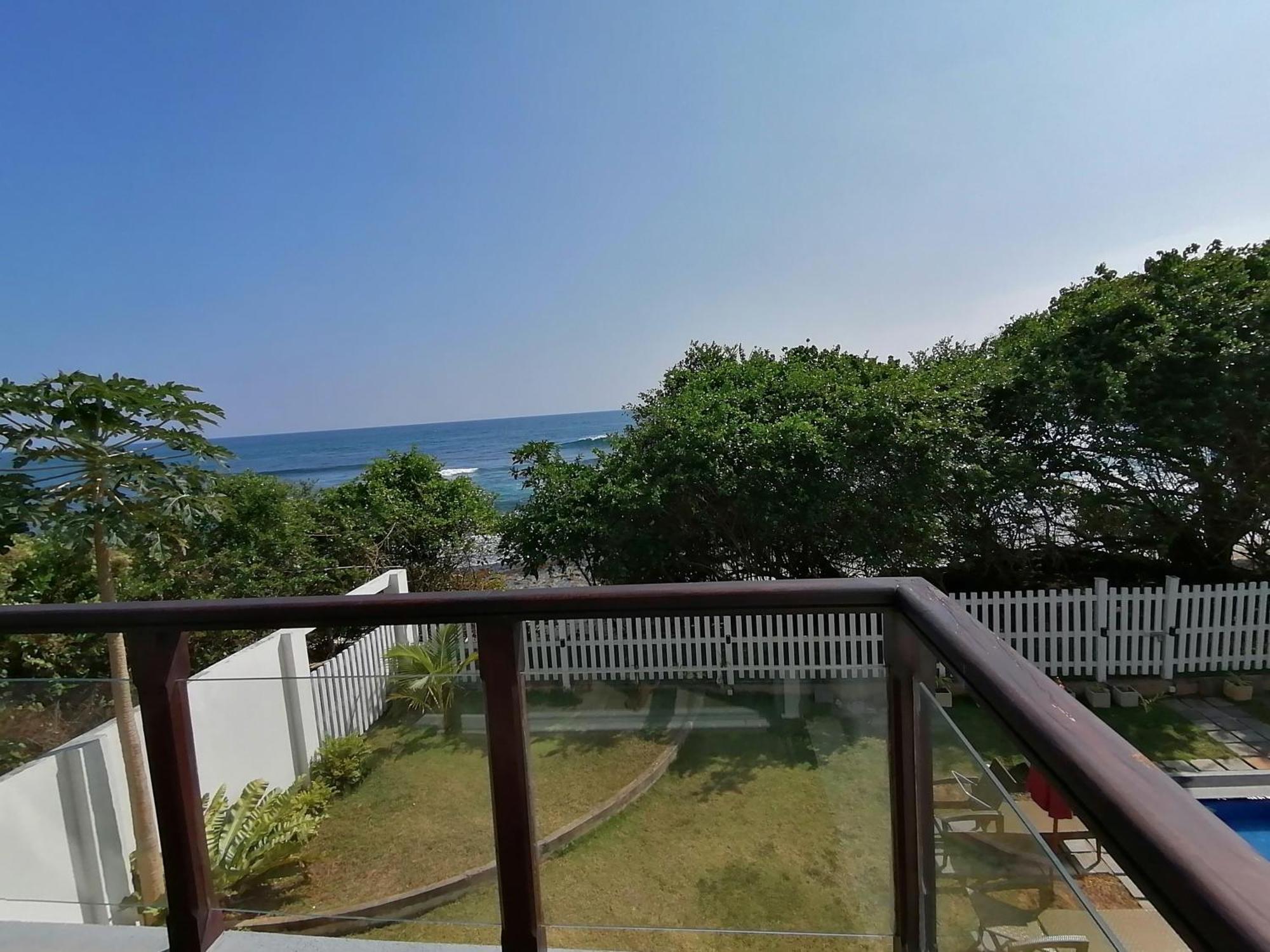 Ara Beach Resort มิริสซา ภายนอก รูปภาพ
